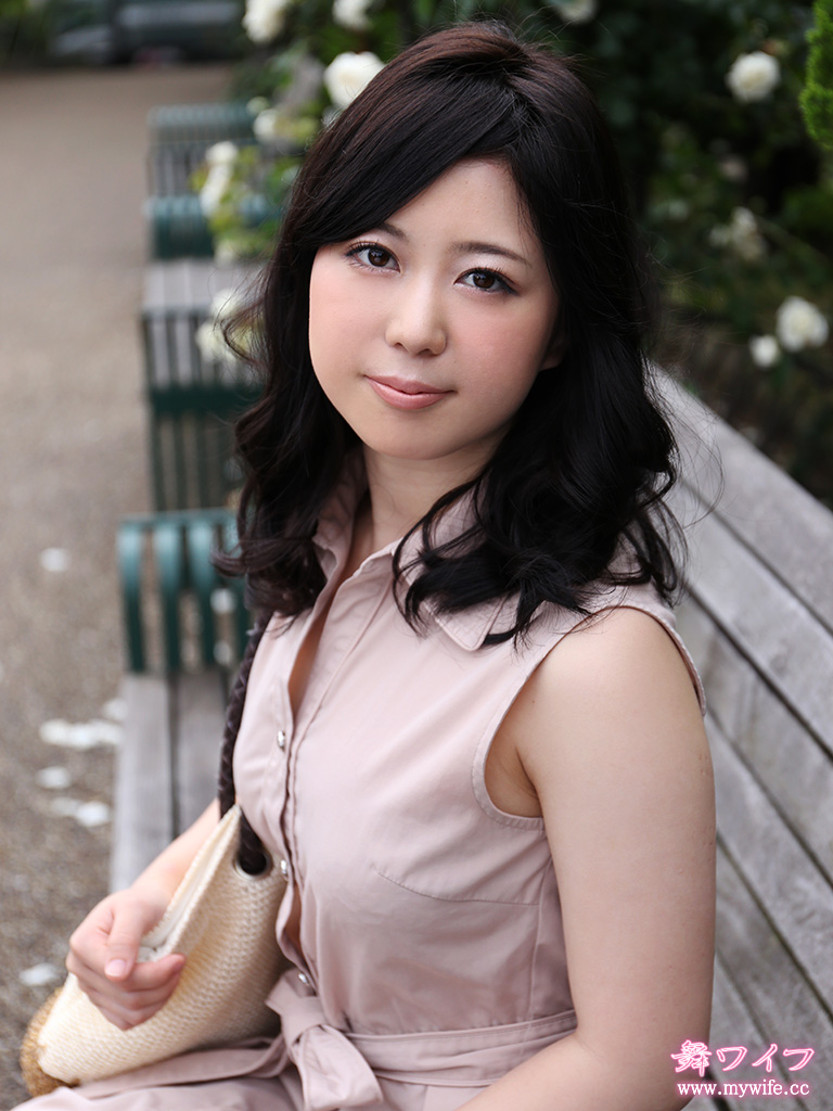 小泉 みな 蒼い再會 - 貼圖 - 性感激情 -