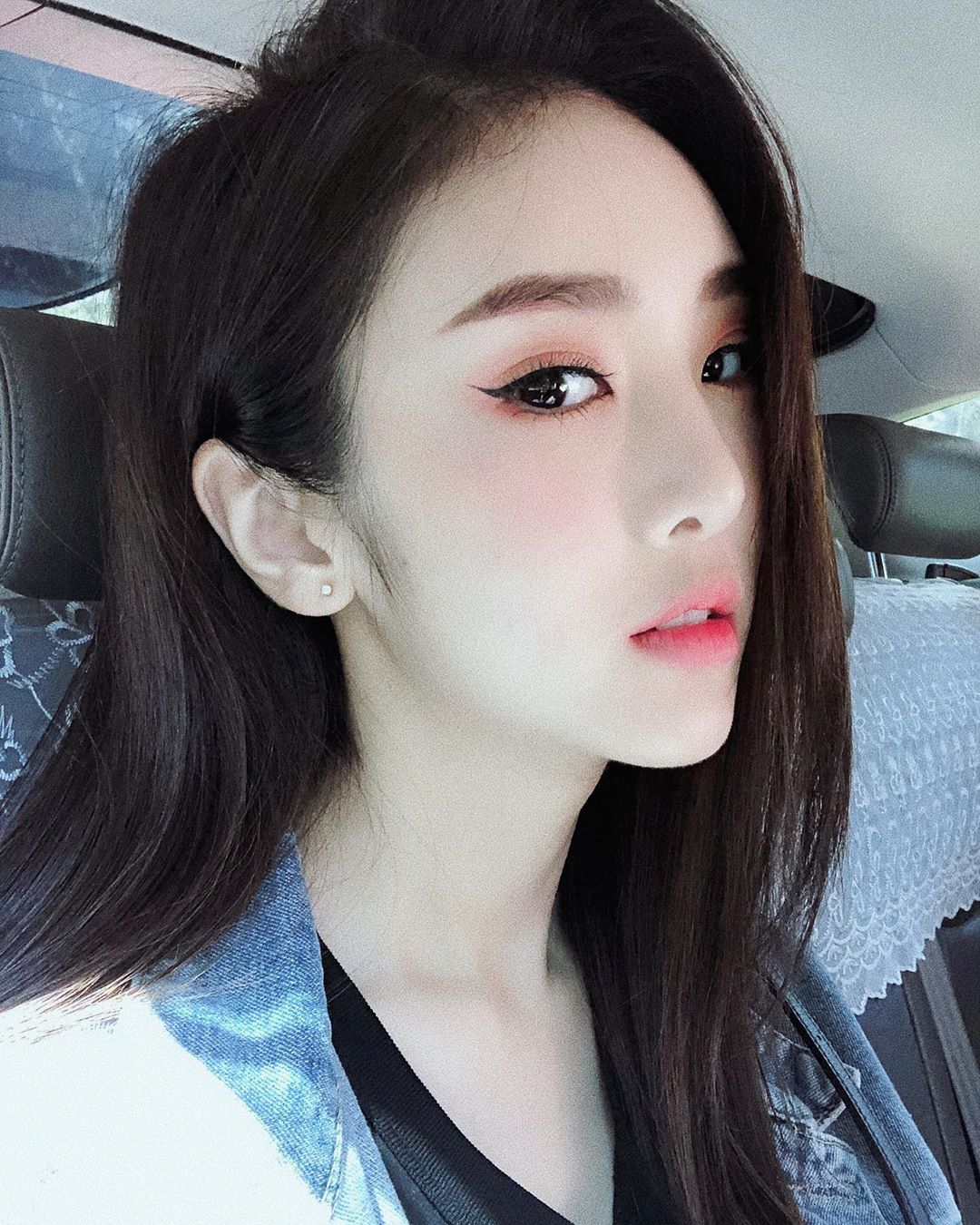 Fufu傅臨  外型神似楊冪! 誘人氣質讓人看了心癢癢 - 素人正妹 -