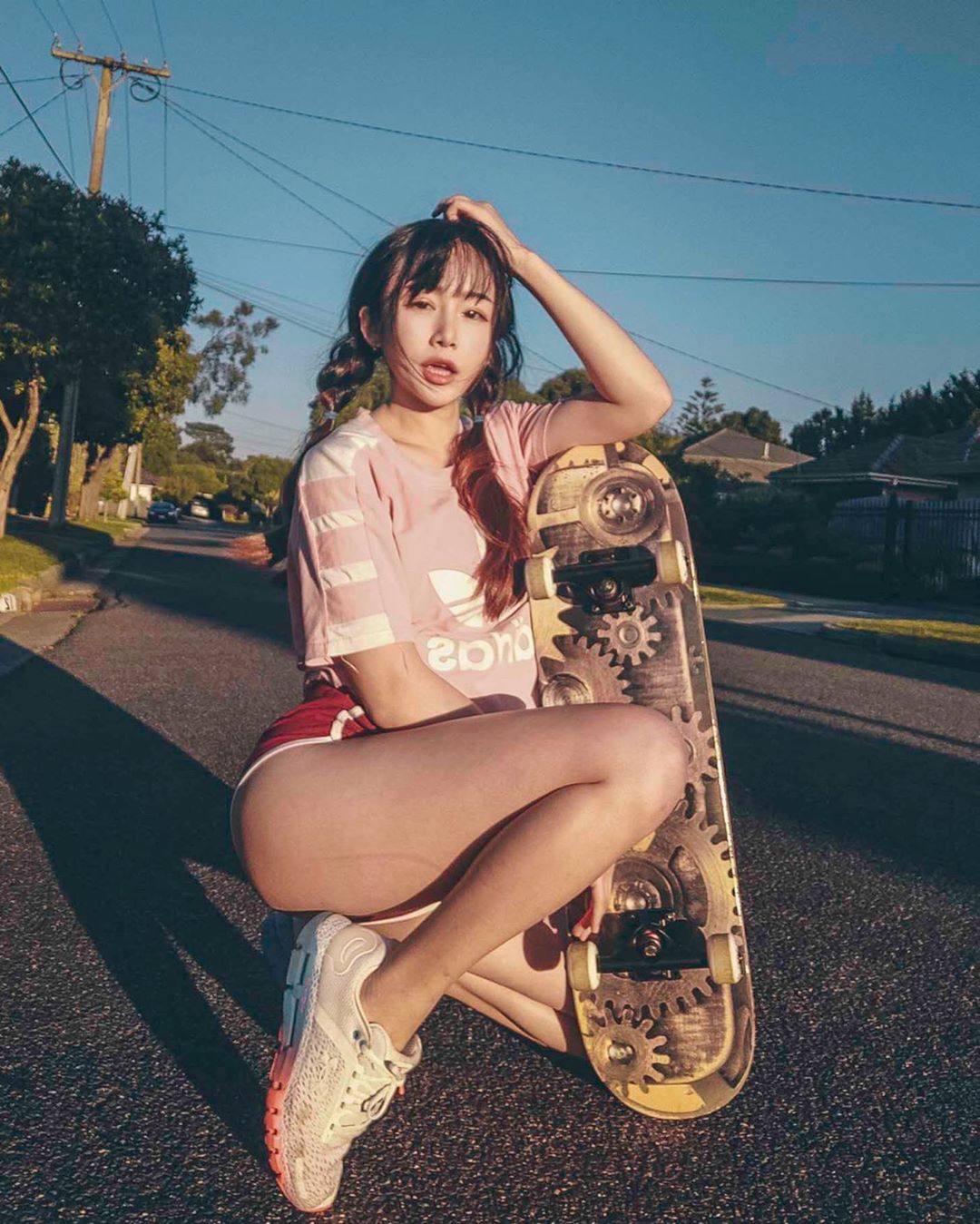 機機林少榆  害羞視角超誘人....身材力量與美貌兼備 - 美女圖 -