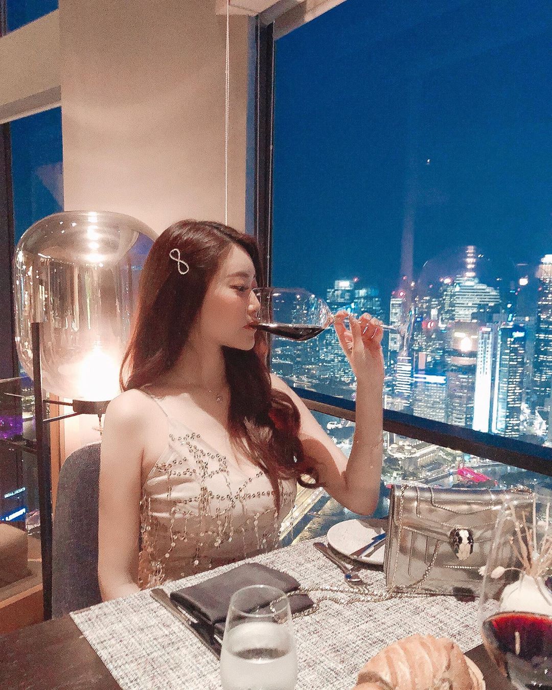 培培  意外很有料....讓人想臣服在她邪惡長輩下 - 美女圖 -