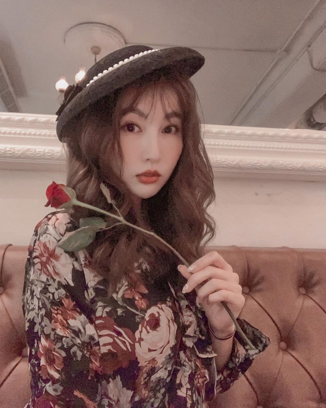 YuLing羽綾  眼神讓網友戀愛：身材好到讓人衝動 - 素人正妹 -