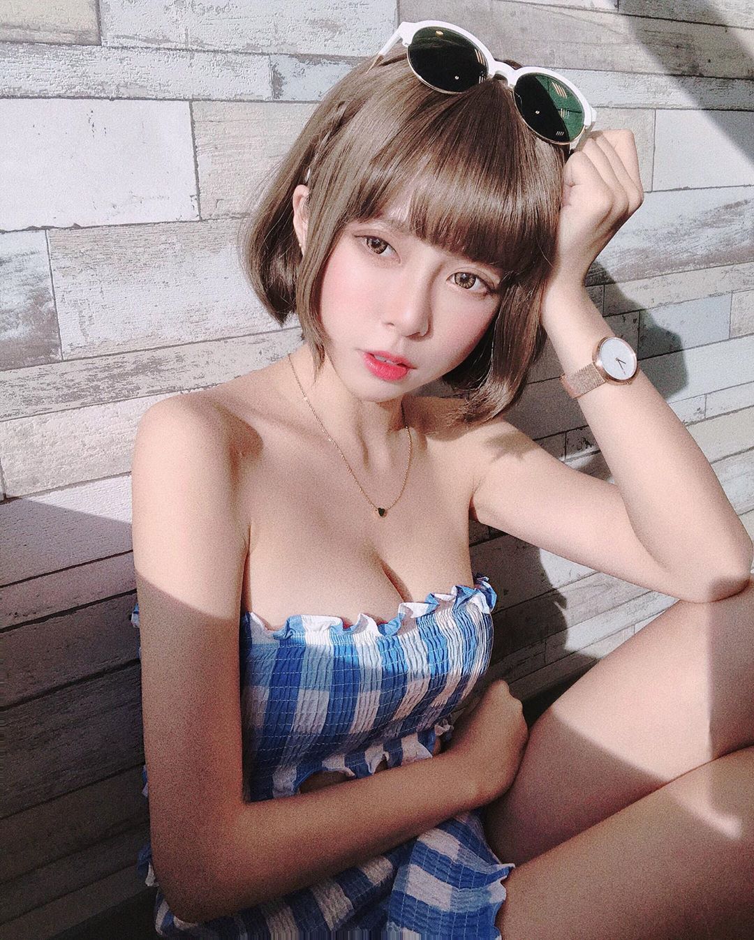 趙宇喬 標準的奶澎腰細身材令人稱羨 - 美女圖 -