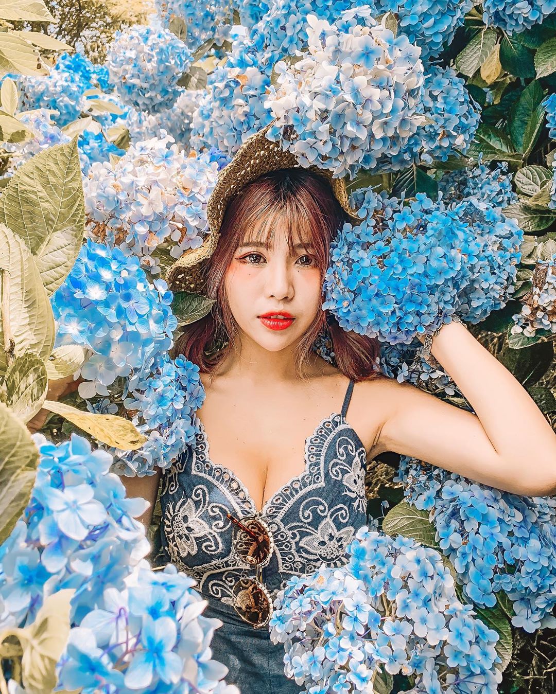 Sarre砂砂兒  小隻馬豐乳IG正妹  有好多火辣照 - 美女圖 -