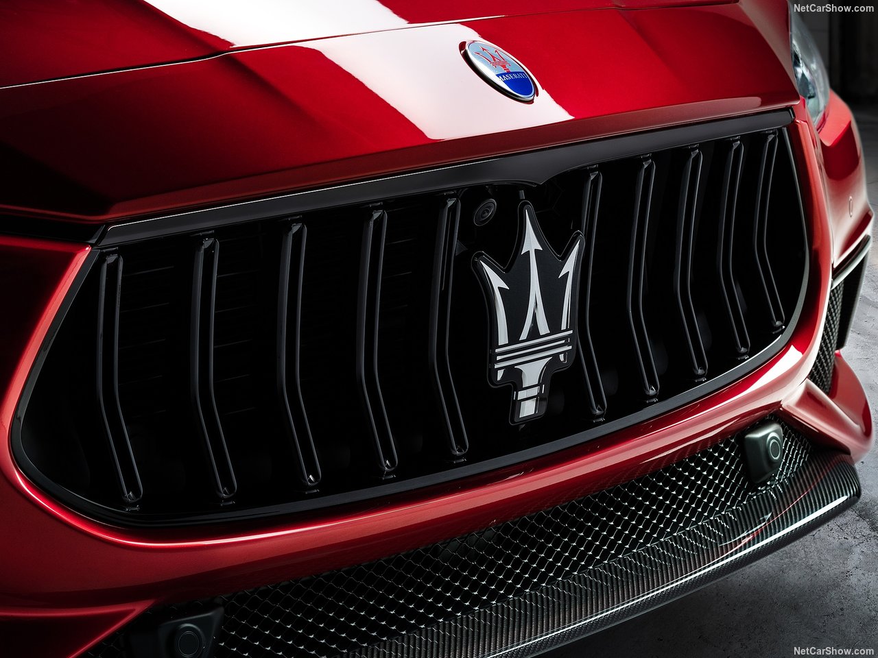 Maserati-Ghibli_Trofeo-2021-1280-0b.jpg