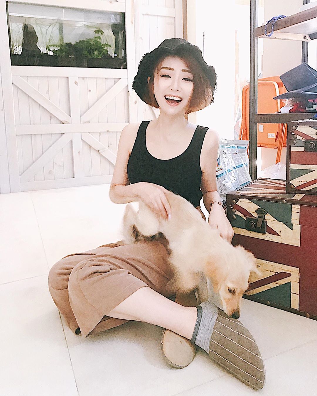 這種笑容很特殊我很喜歡 阿C - 美女圖 -