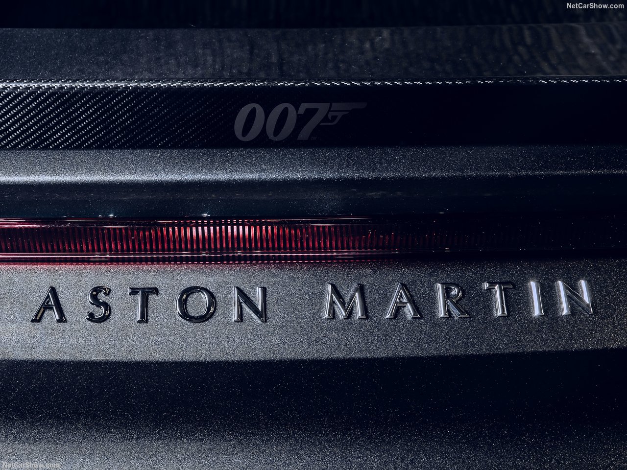 Aston_Martin-DBS_Superleggera_007_Edition-2021-1280-0a.jpg
