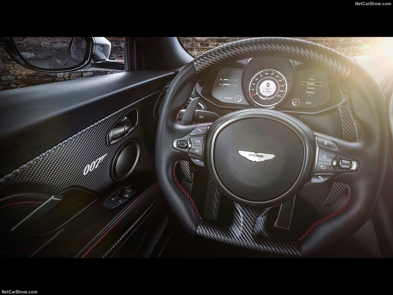 Aston_Martin-DBS_Superleggera_007_Edition-2021-1280-0c.jpg