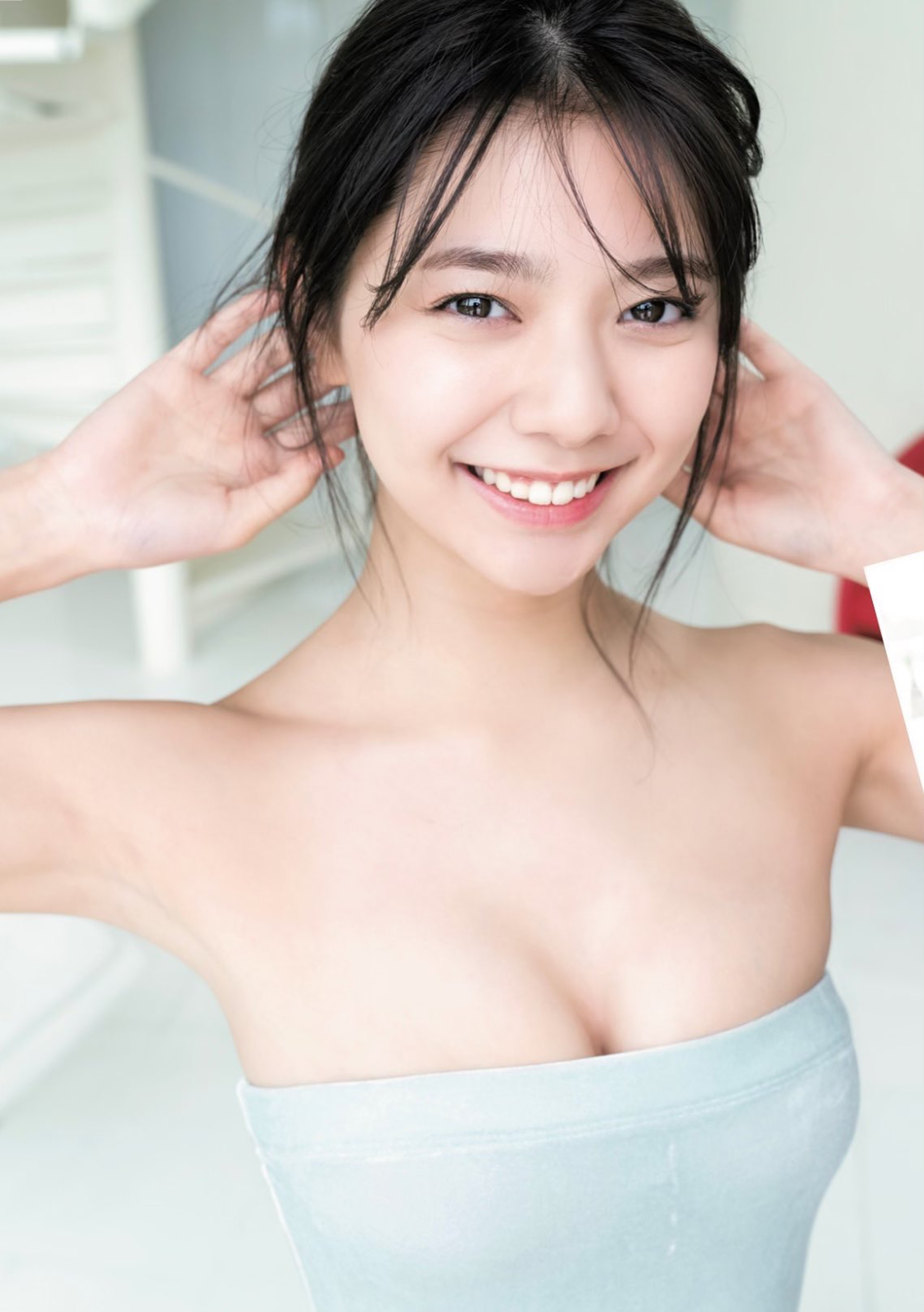 登上熱搜排行！九頭身美女「川津明日香」脫下時裝拍性感寫真，網：才20歲電力就這麼強