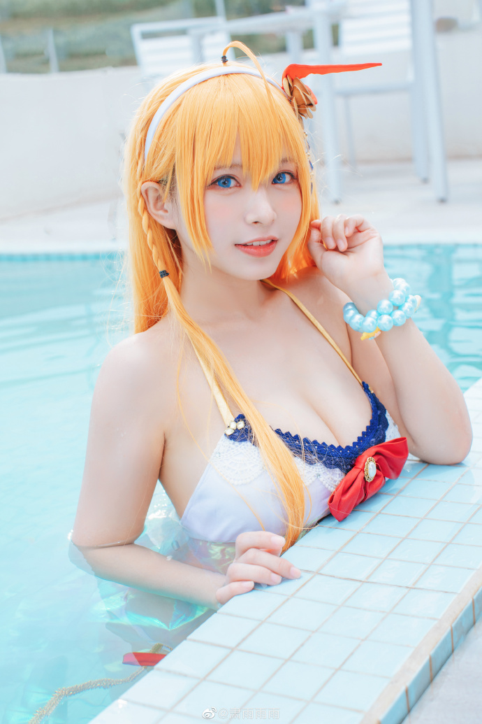 天使系 Coser「肅雨」仙氣爆棚！辣曬「青筋雪乳」讓網友一秒戀愛&#8230;