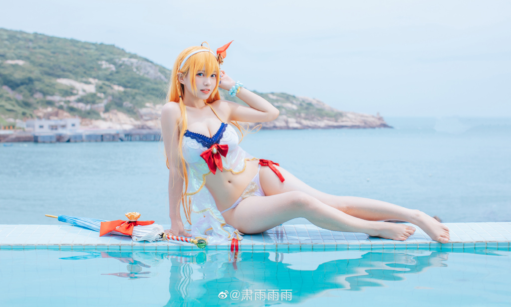 天使系 Coser「肅雨」仙氣爆棚！辣曬「青筋雪乳」讓網友一秒戀愛&#8230;