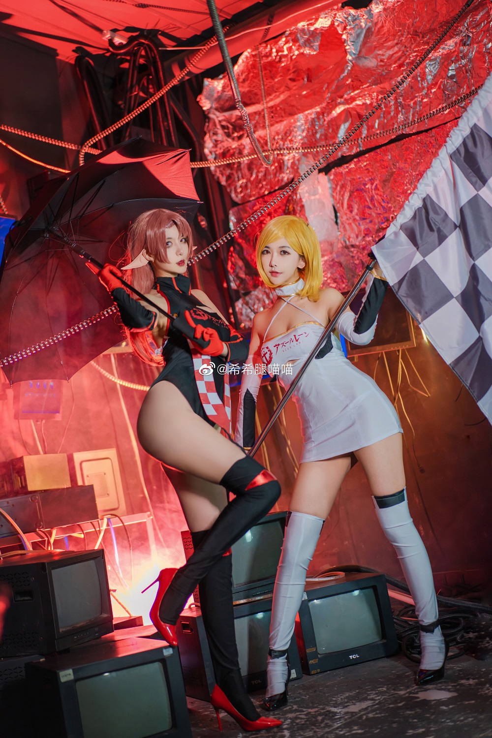 碧藍航線  約克公爵：@黑魔法師夜子、威爾士：@希希腿喵喵 - COSPLAY -