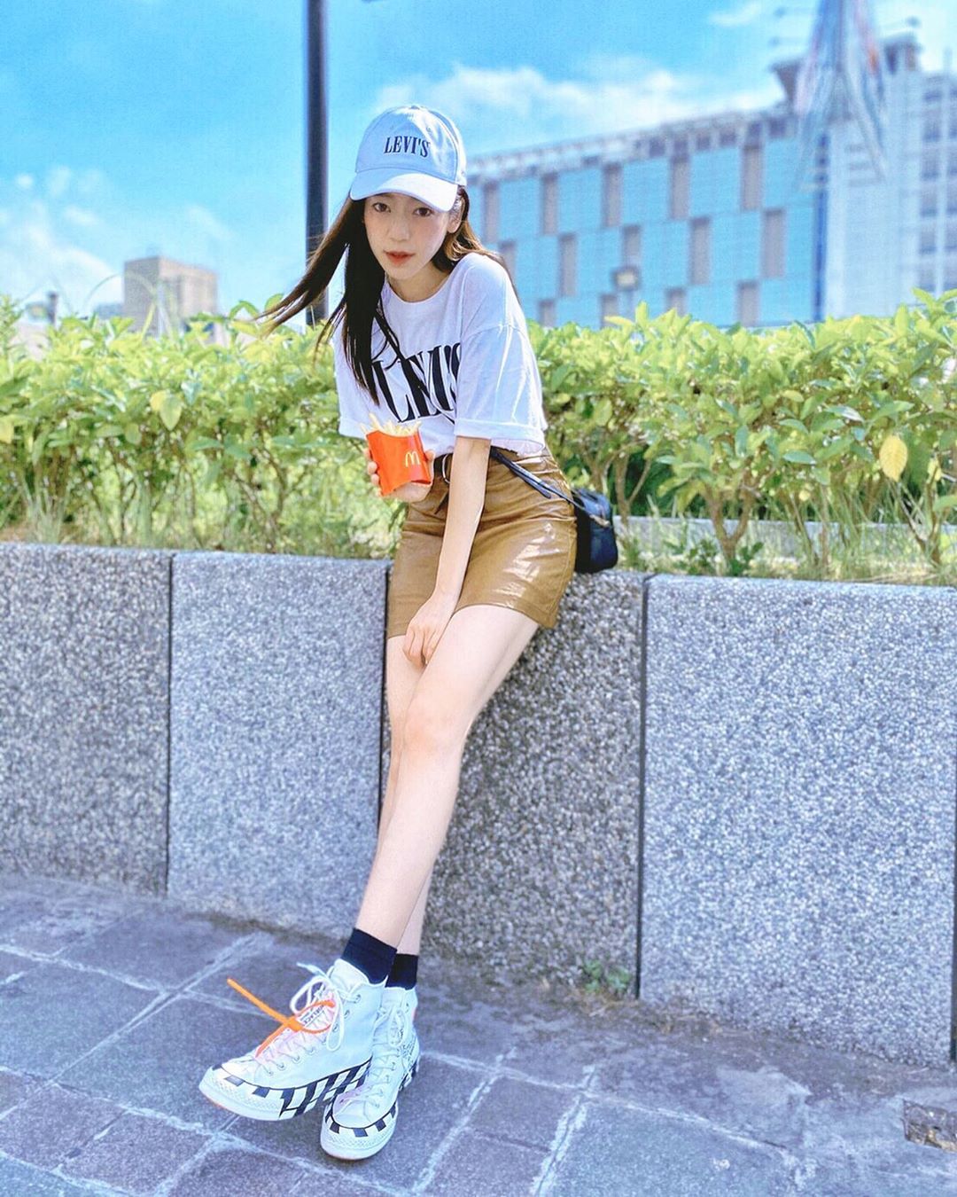 陳天仁  質感正妹顏值爆棚！甜美長相看過都不忘 - 美女圖 -