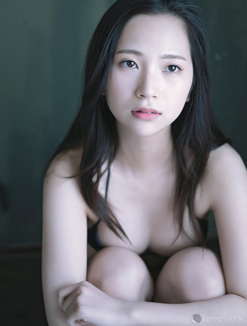 首次拍攝就全裸！「慶應大學E奶正妹」撞臉雞排妹，大小姐氣息太銷魂！