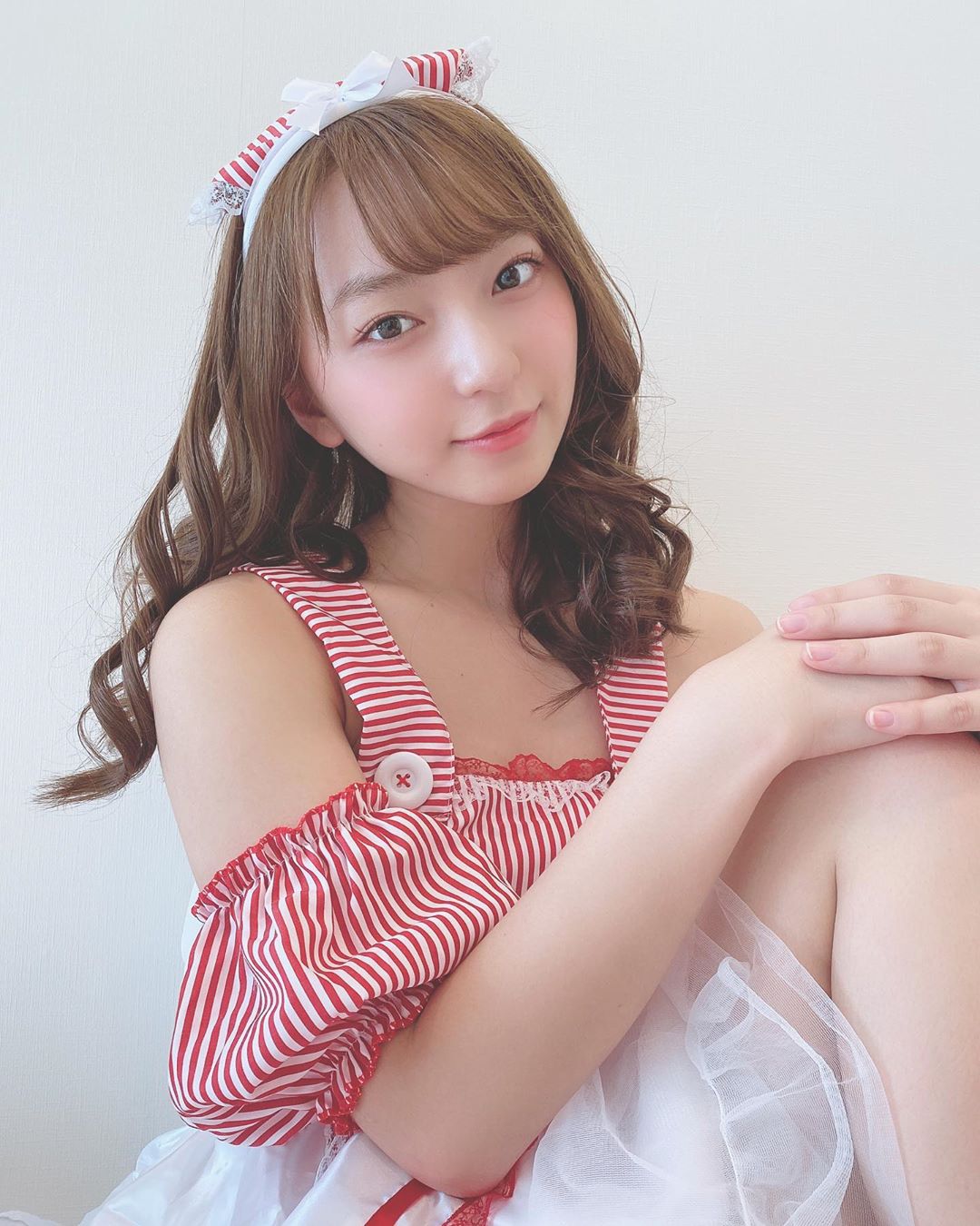 滿出來初戀感！鄰家系女孩「塩川莉世」清新氣質空靈脫俗　讓人突然好想談戀愛