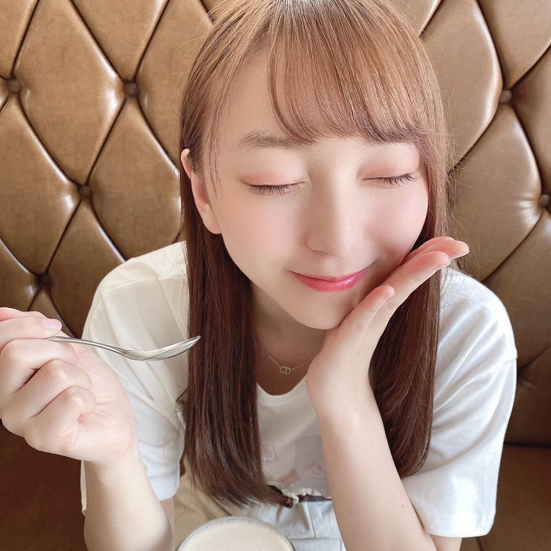 滿出來初戀感！鄰家系女孩「塩川莉世」清新氣質空靈脫俗　讓人突然好想談戀愛