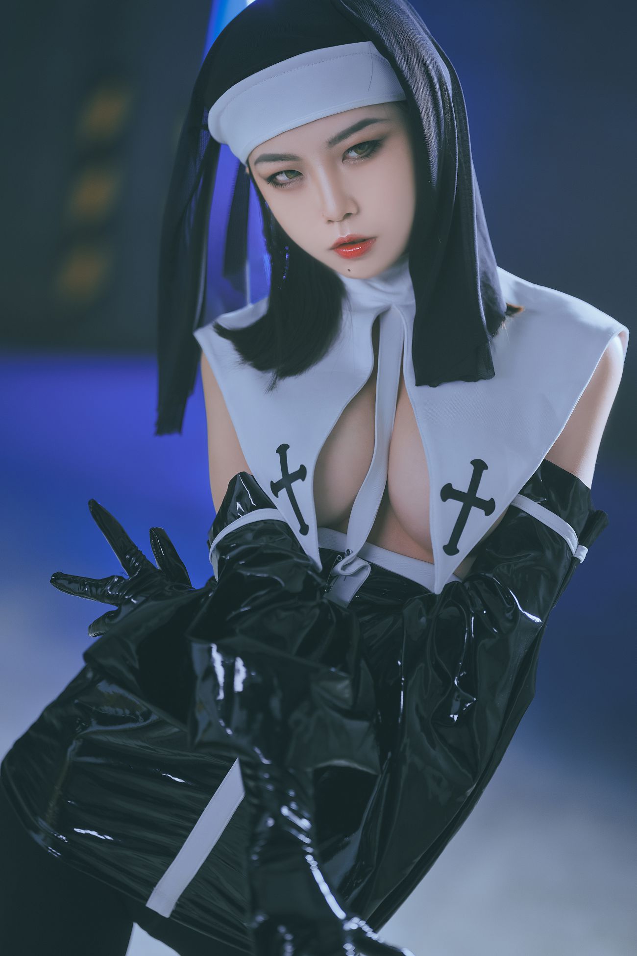 [​IMG]