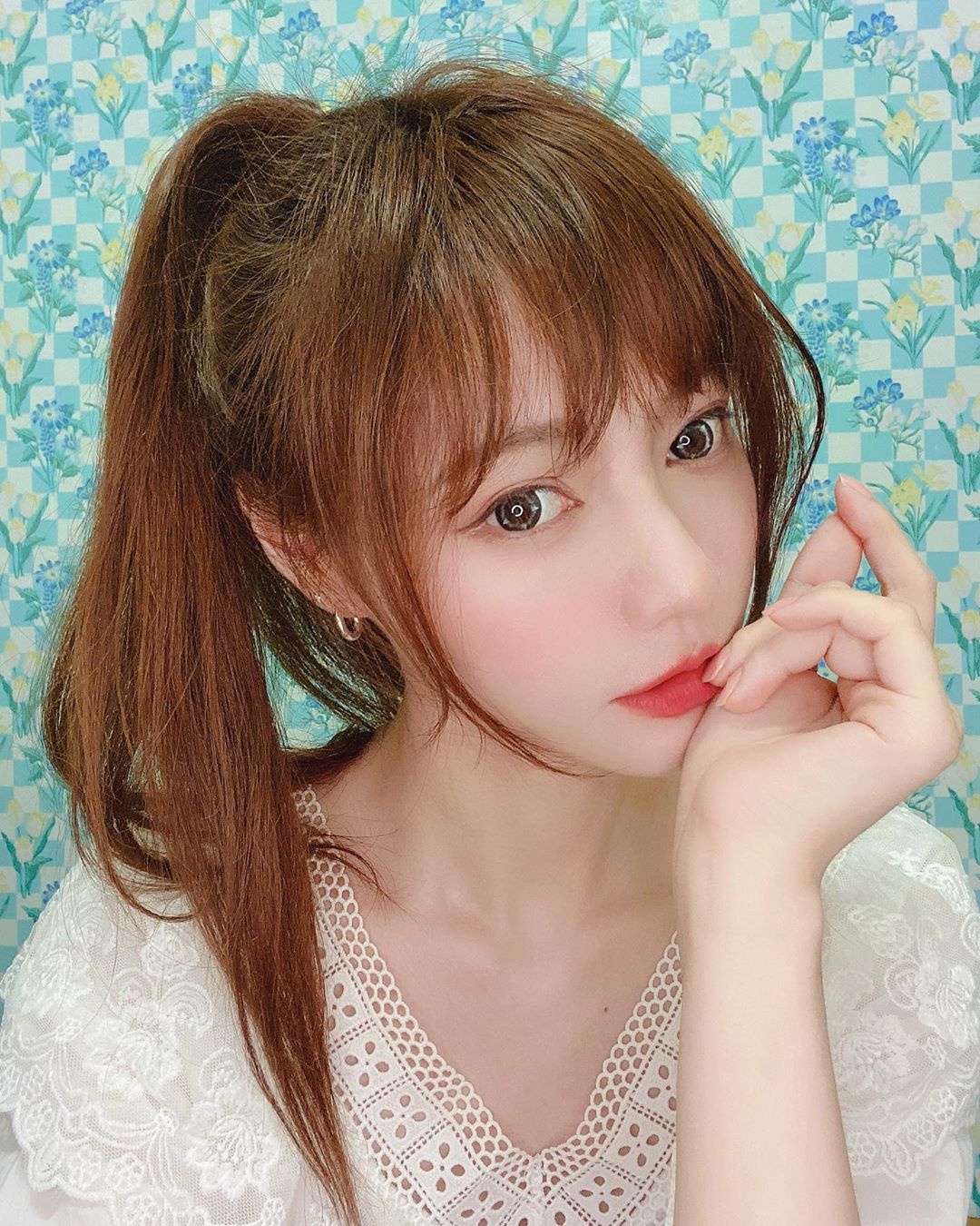 蘇小立 有著精緻的五官更被稱為「洋娃娃女孩」 - 美女圖 -