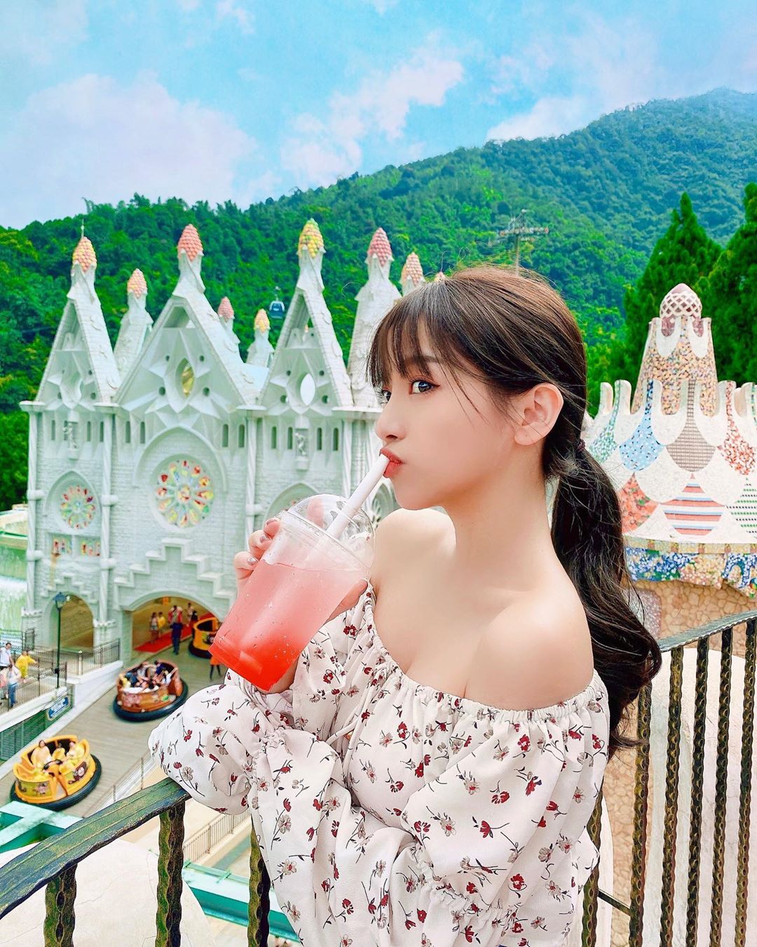北一女神蔡瑞雪「火辣馬甲線」太迷人！甜美公主也有火辣一面，網友直呼：那個腰！