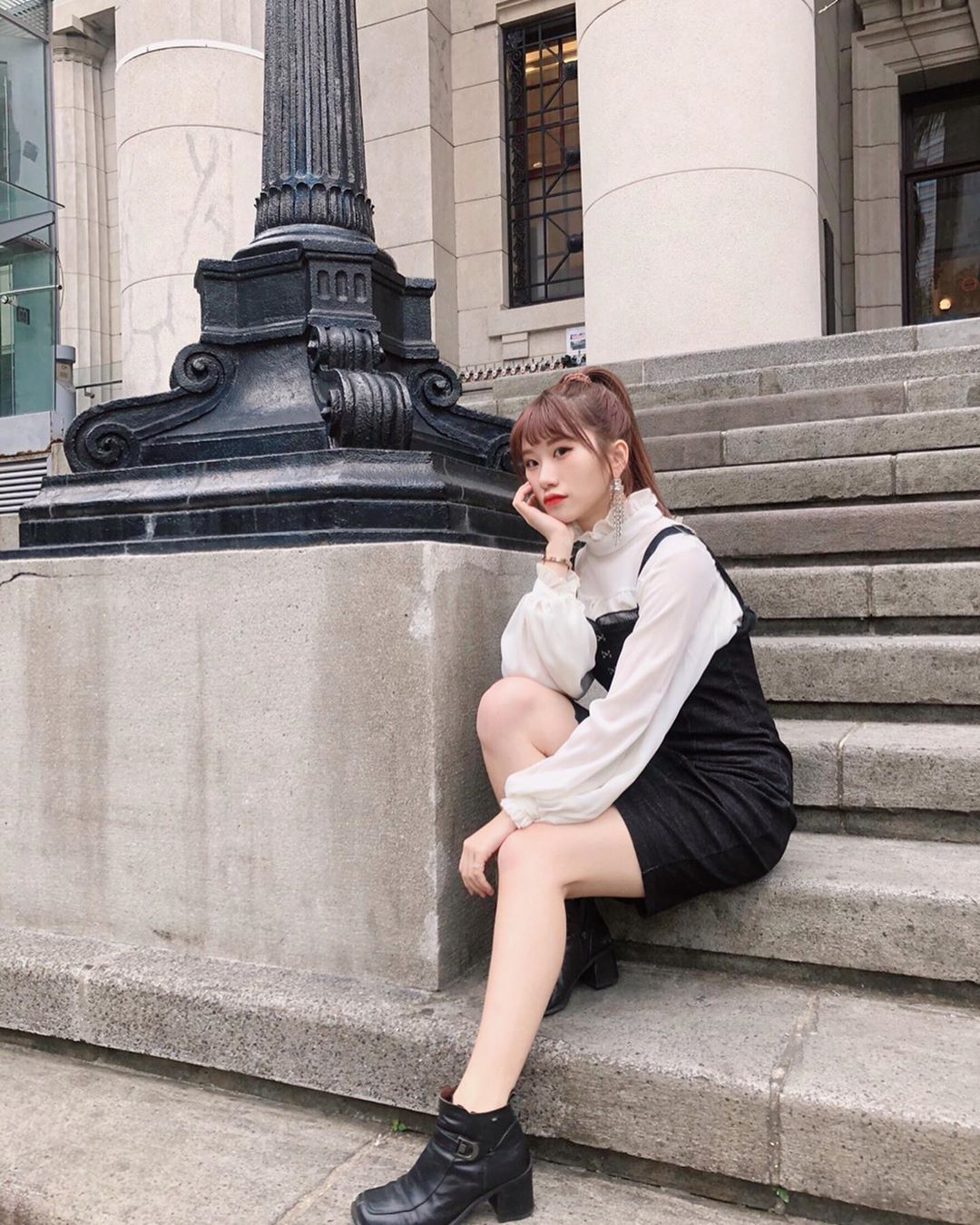 筠婷Ting  若隱若現的身材讓人想一探究竟 - 美女圖 -