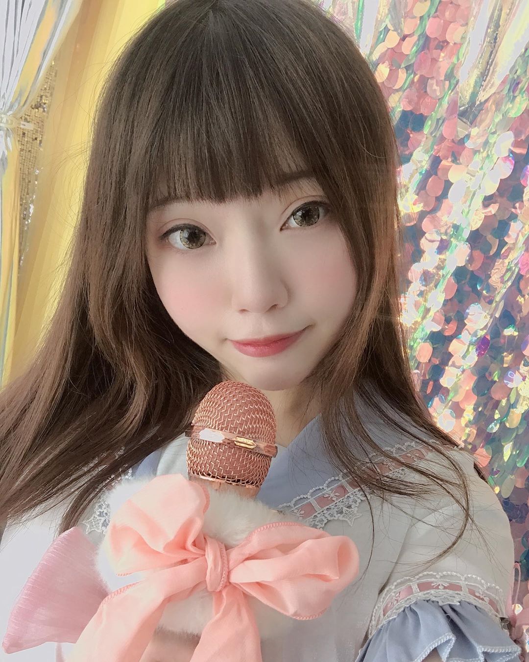 「D奶網紅」願願  實在不簡單！顏值乳量一併兼具 - 美女圖 -