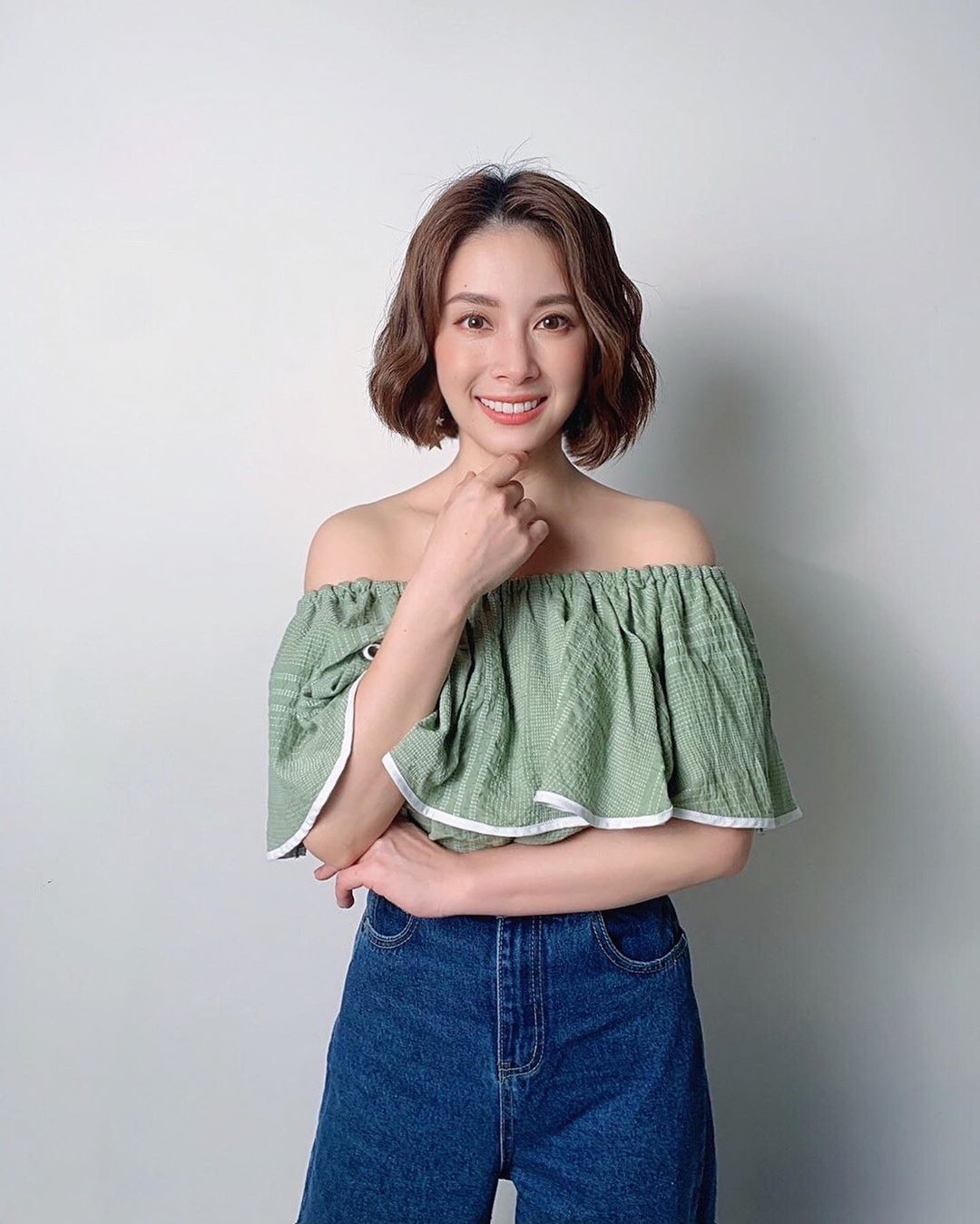 想不到除了擎天崗野外還有野生牛 白瑜 - 美女圖 -