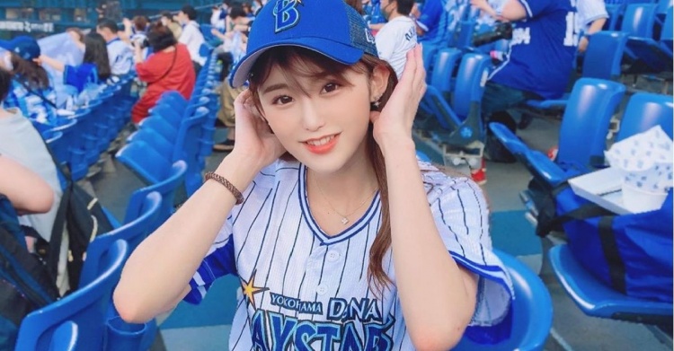 誰能陪我看棒球？日本職棒「天菜女球迷」顏值超仙：球場嬌點是她！~Erica - 亞洲美女 -