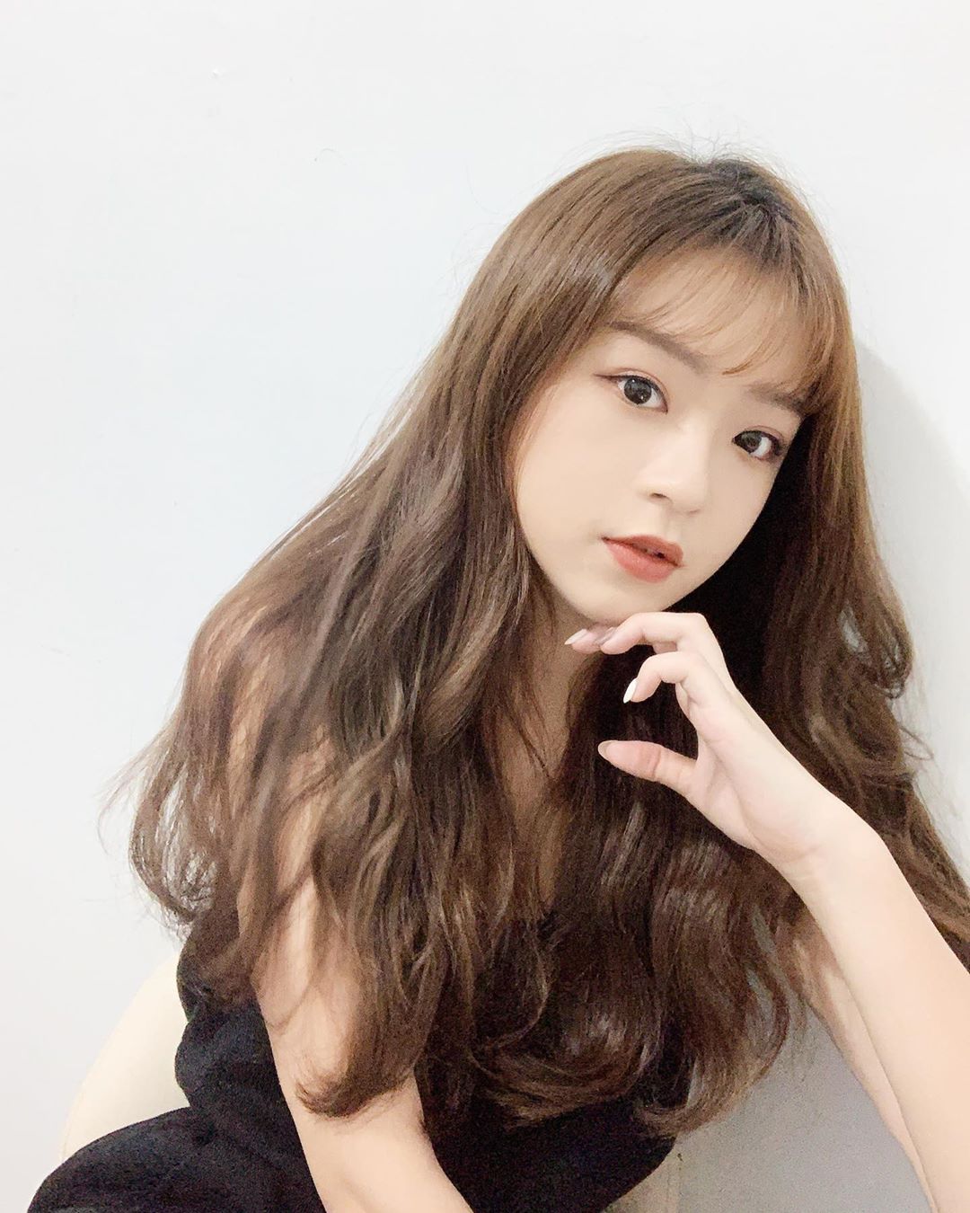 韓式正妹「郭妍汝Ruru」水汪大眼超清甜，大秀嫩體秒速擄獲單身漢！