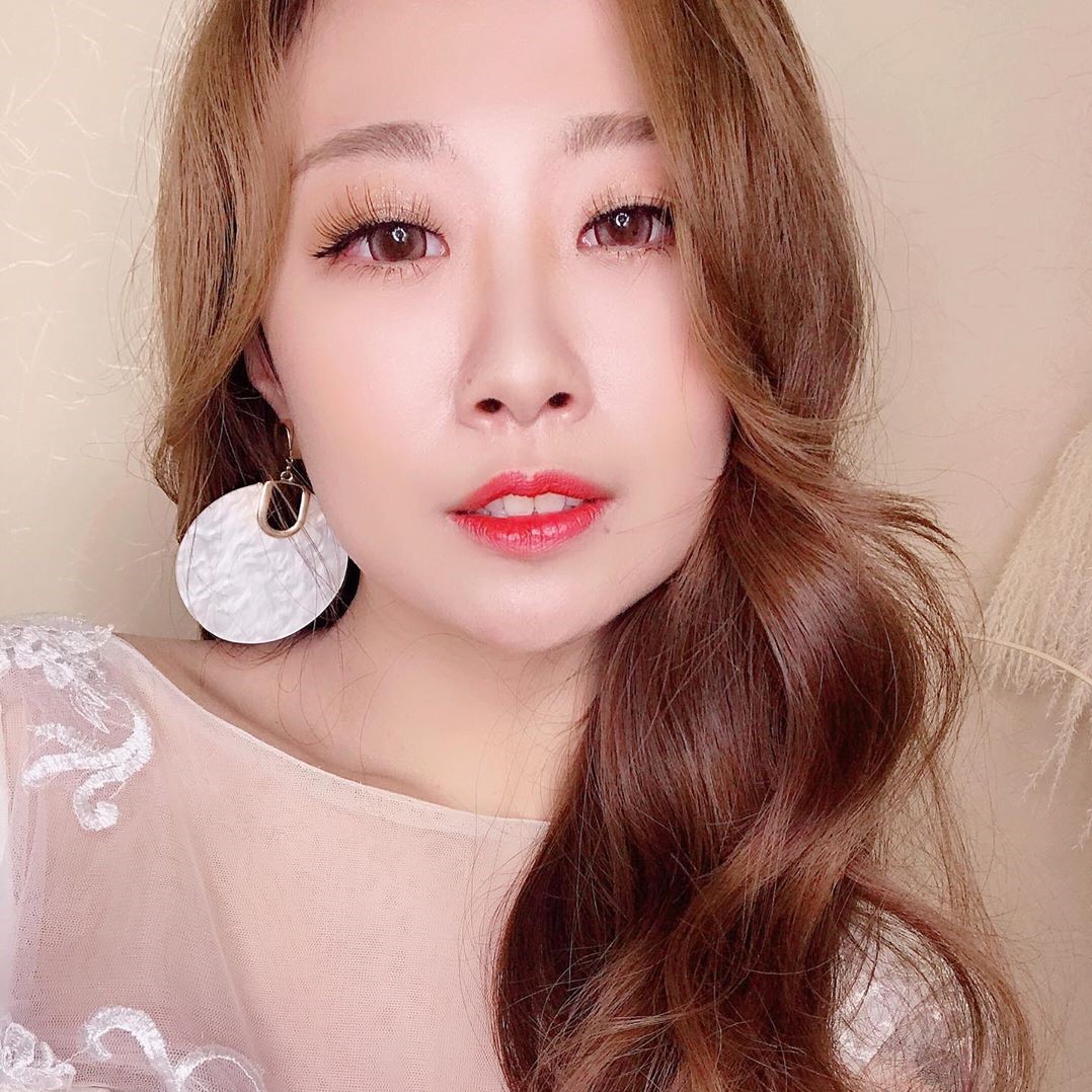 美照過分吸眼球！性感美腿甜心~如如 - 素人正妹 -