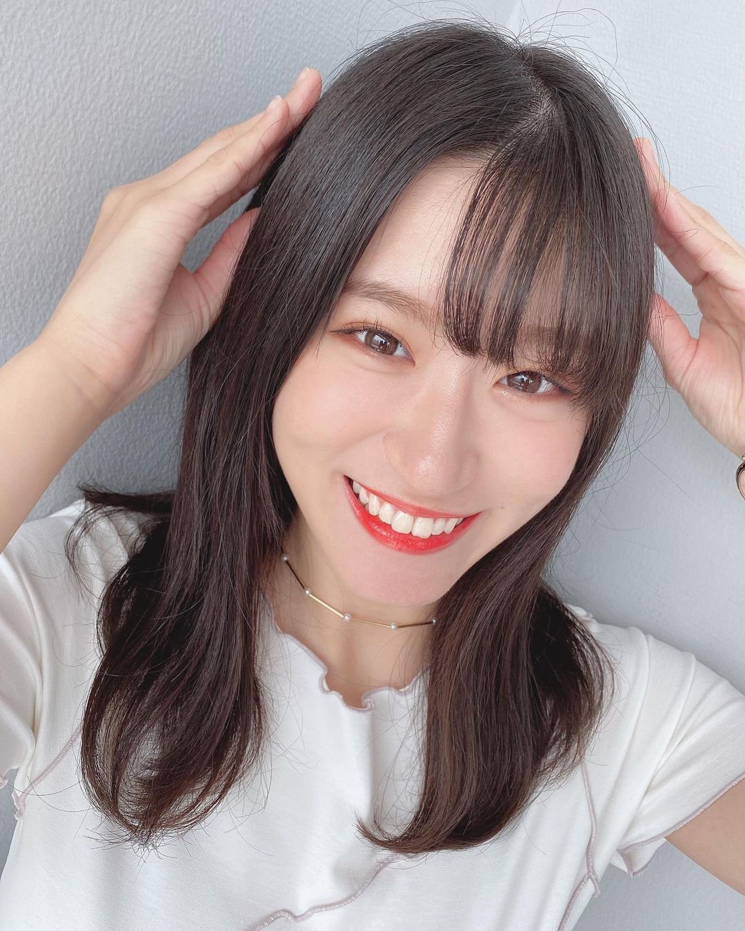 AKB48 第一美胸「上西怜」天使臉孔魔鬼身材代名詞　19 歲就有「傲人 F 奶」超犯規