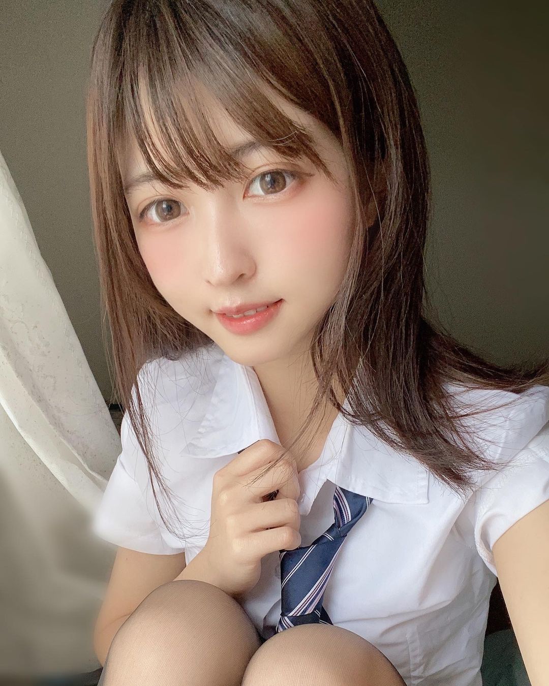 甜萌制服妹「貓田あしゅ」鄰家妹妹氣質超卡哇伊　肉肉圓潤「嬰兒肥小臉」讓人好想捏