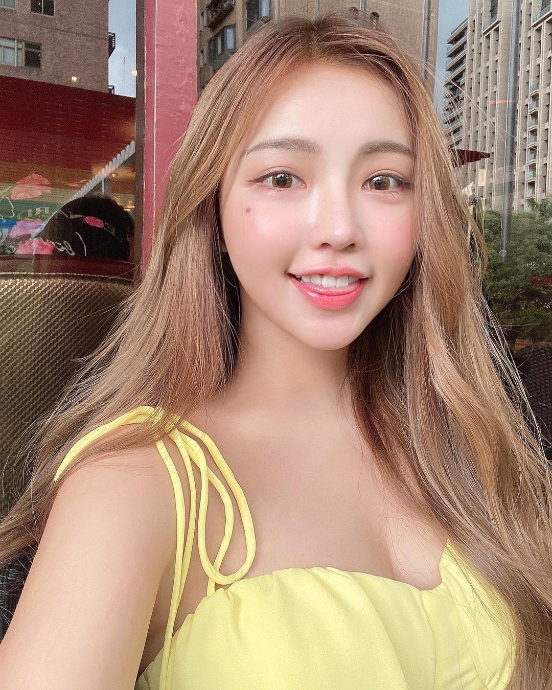 台版Angelababy黃琳  魔鬼身材極品到讓人受不了 - 美女圖 -