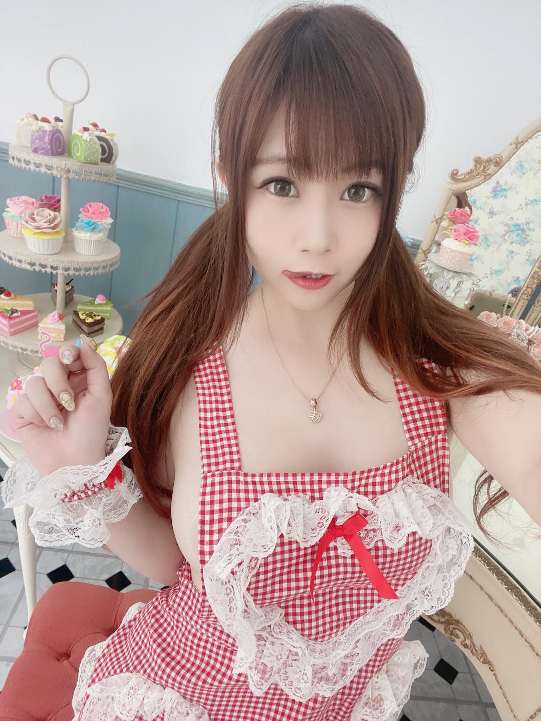 性感甜心「林兒」辣照福利來了！「F 杯雙峰」+「渾圓美尻」雙倍視覺享受