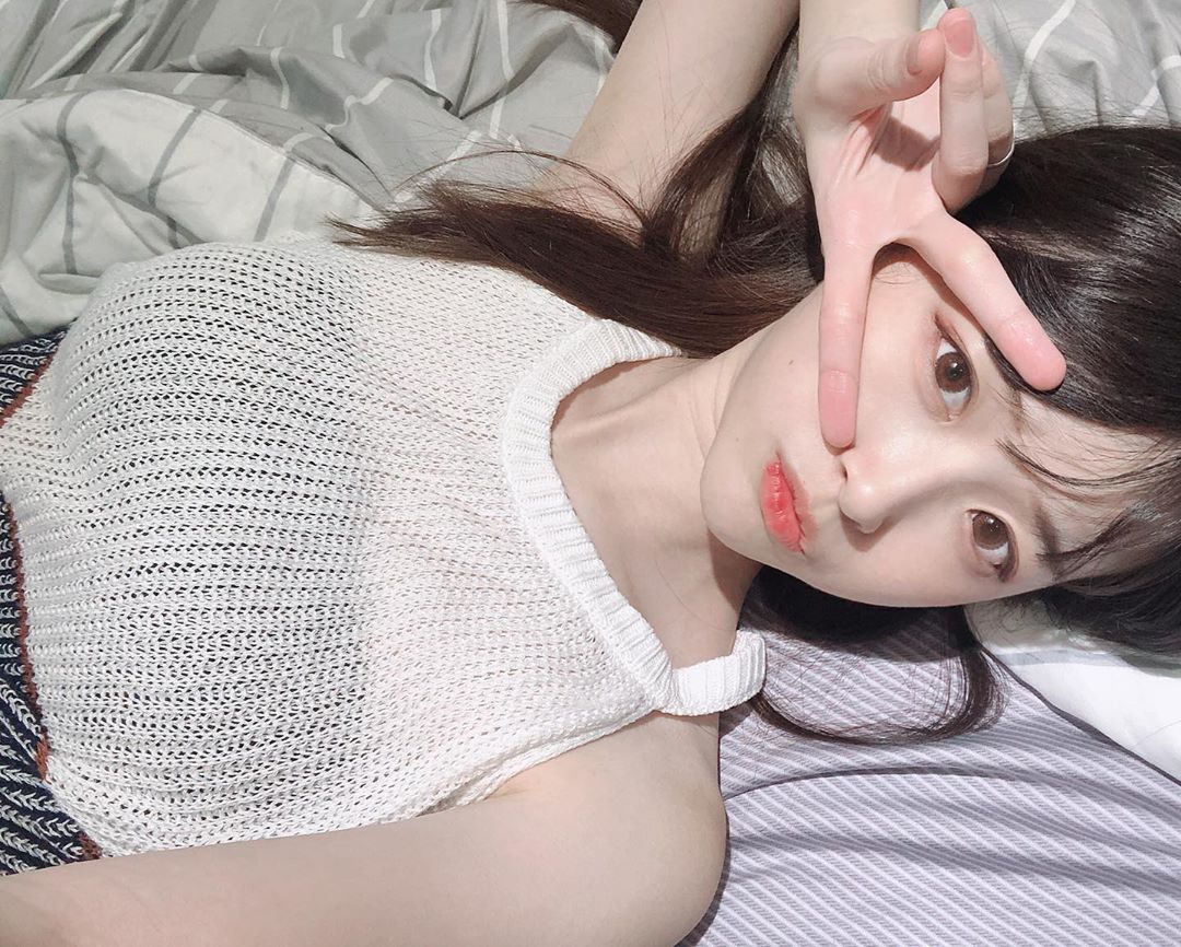 薇薇weiwei 正妹實況主笑容太甜太犯規- 美女圖- JKF 捷克論壇