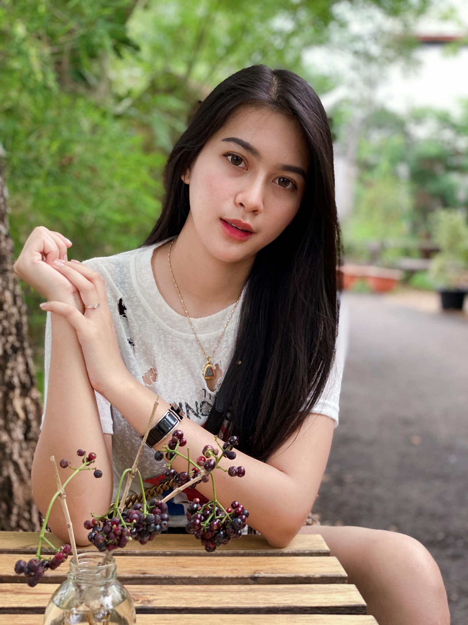 泰國正妹「Ruang」漂亮臉蛋驚豔網友，但大家的目光似乎都放在那一對&#8230;