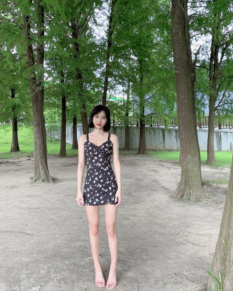 34D娃娃臉網紅尺度超大！「XX若隱若現」好害羞~小林兒