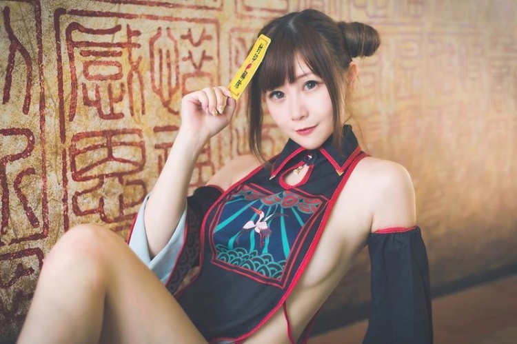 34D娃娃臉網紅尺度超大！「XX若隱若現」好害羞~小林兒