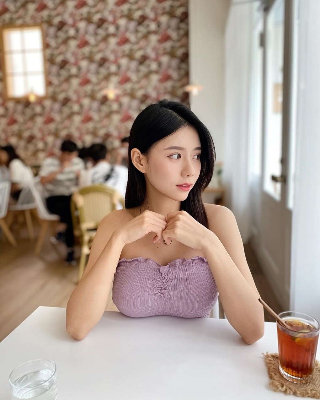 擁有黃金比例好身材「Janice 家家 王盈 」超挺性感美胸　粉絲跟著好害羞