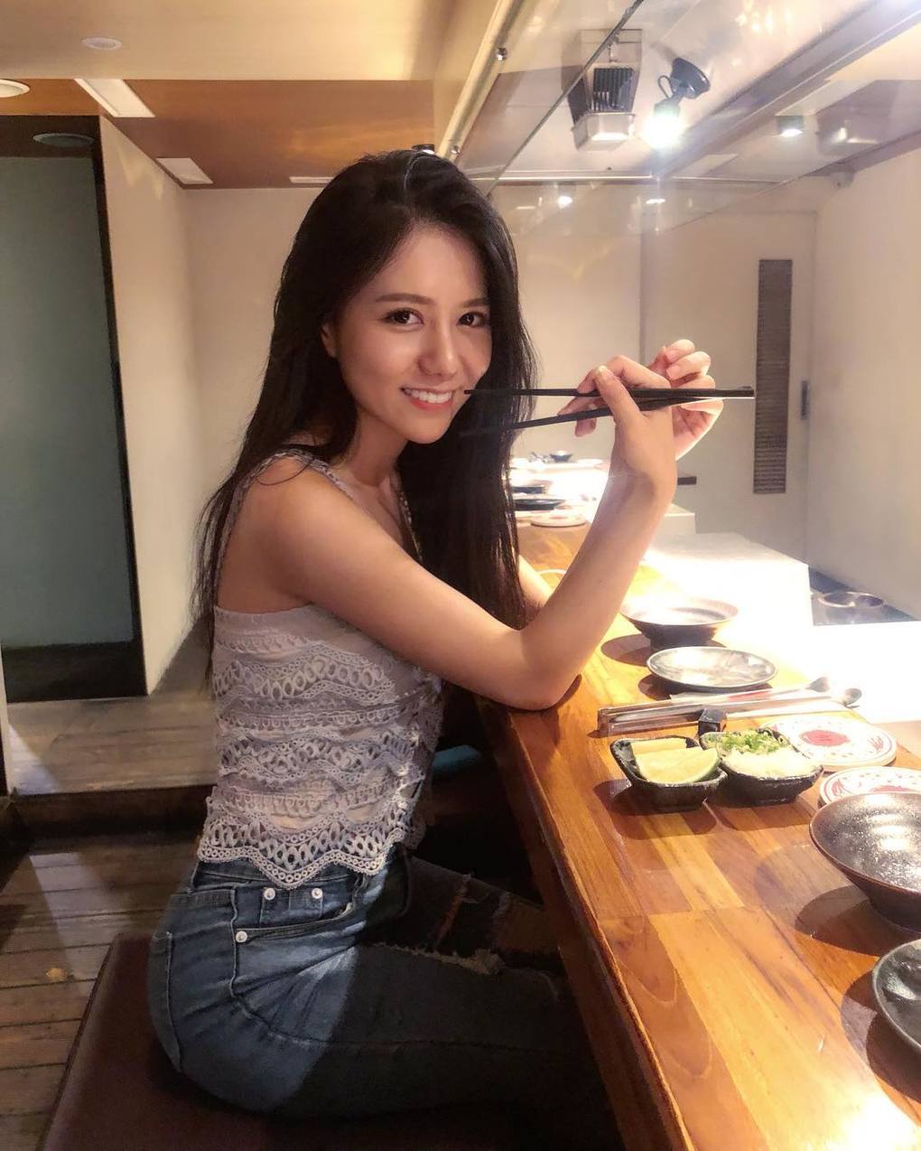 擁有黃金比例好身材「Janice 家家 王盈 」超挺性感美胸　粉絲跟著好害羞