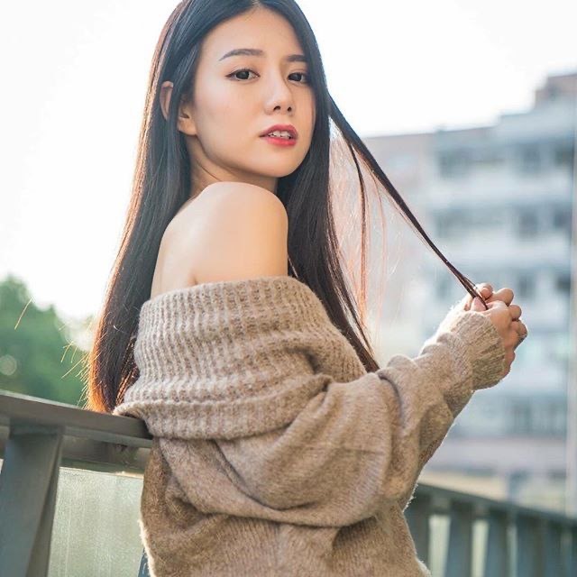 擁有黃金比例好身材「Janice 家家 王盈 」超挺性感美胸　粉絲跟著好害羞