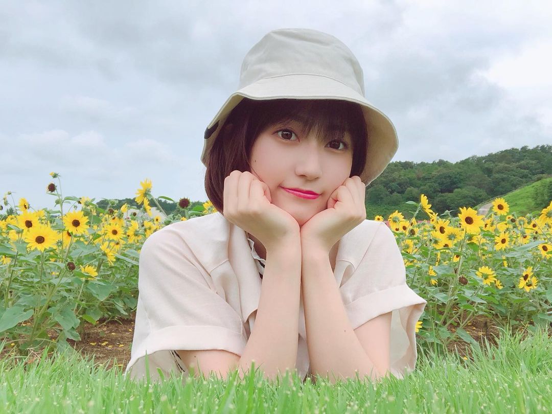 貓系少女「朝日花奈」甜美外型宛如初戀降臨　獨特「溫柔氣質」讓人難以抗拒