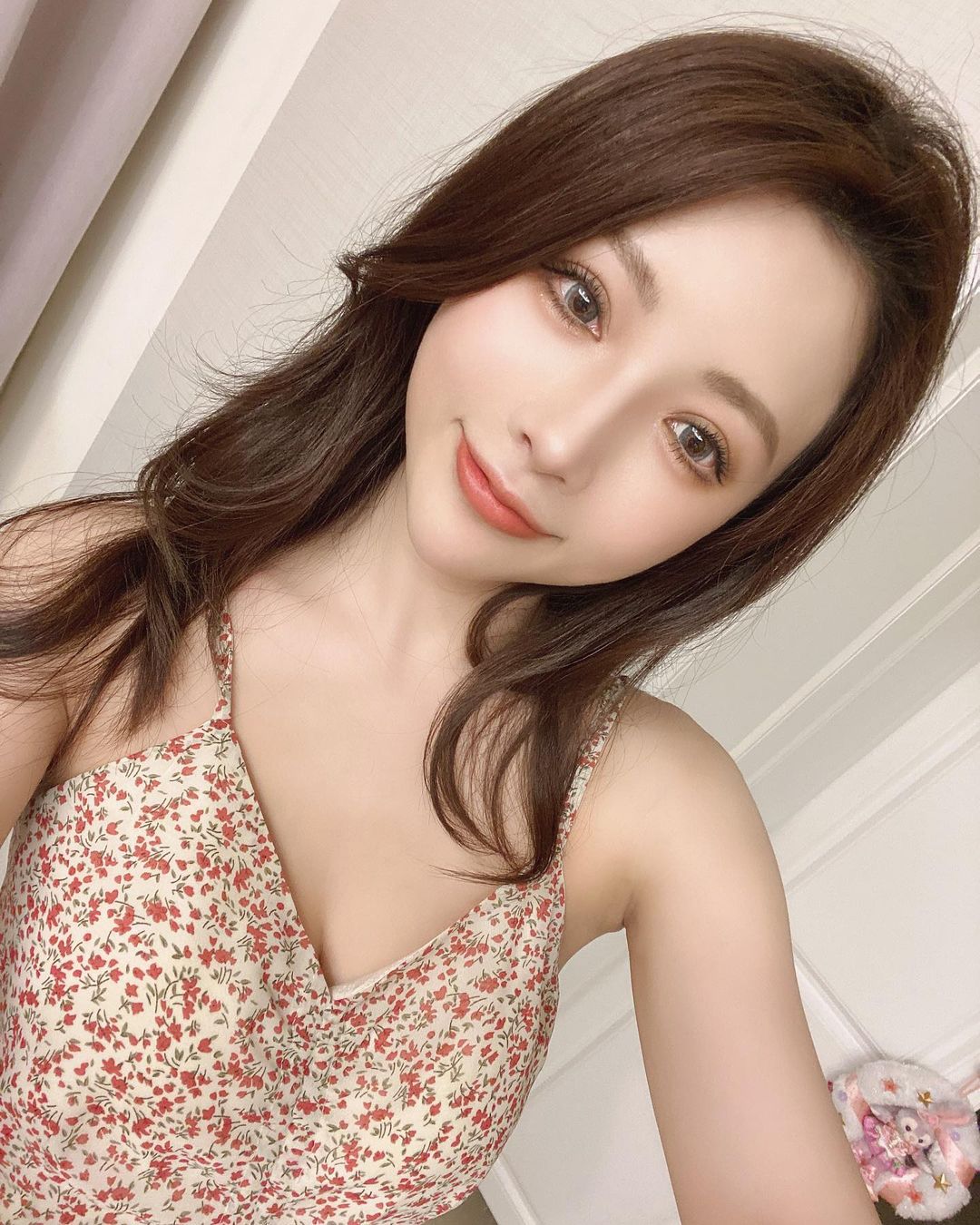 胡綺77 身材臉蛋都讓人怦然心動!網興奮 - 美女圖 -