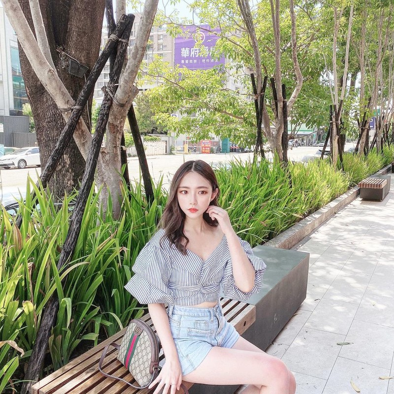 A4腰正妹Yuru穿上粉紅內衣難得解放性感好身材, A4腰正妹Yuru穿上粉紅內衣難得解放性感好身材 mitaotv9.com