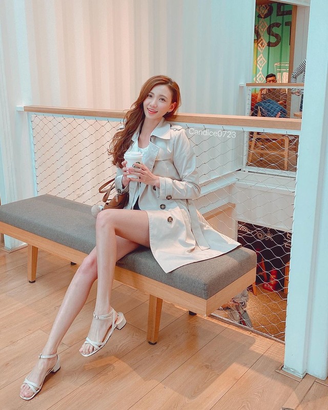 美腿女神Candice蔡譯心不只秀腿再多放送事業線正翻了 - 美女圖 -