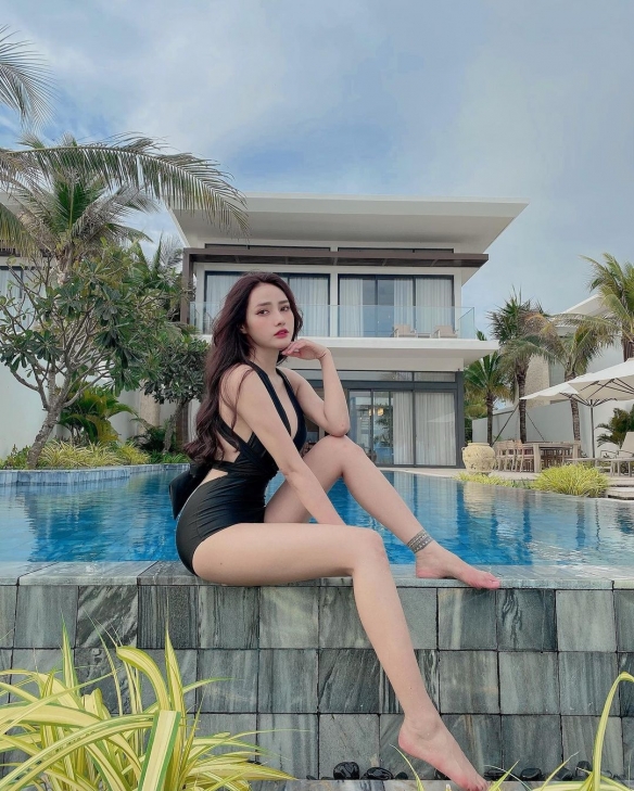 白皙正妹火辣大膽豪放的越南女DJ Jenny Yến, 白皙正妹火辣大膽豪放的越南女DJ Jenny Yến mitaotv9.com