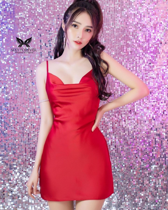 白皙正妹火辣大膽豪放的越南女DJ Jenny Yến, 白皙正妹火辣大膽豪放的越南女DJ Jenny Yến mitaotv9.com