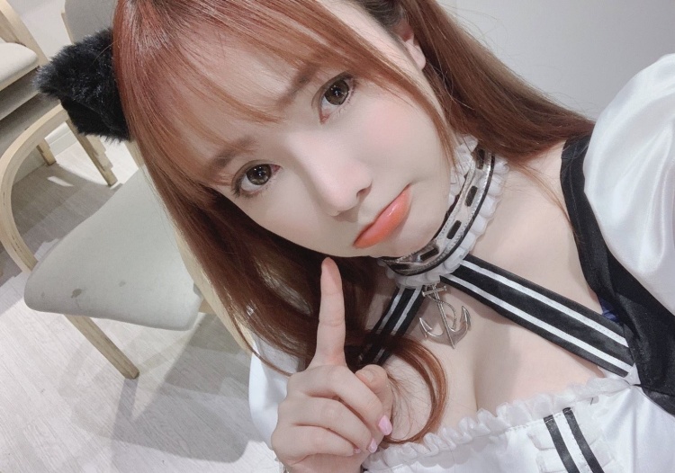 白皙正妹火辣大膽豪放的越南女DJ Jenny Yến, 白皙正妹火辣大膽豪放的越南女DJ Jenny Yến mitaotv9.com