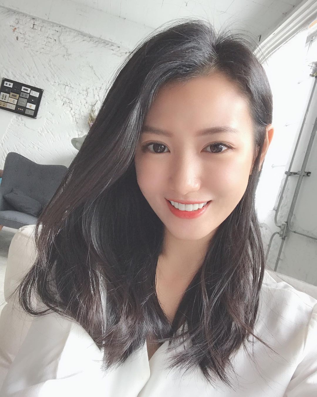 古靈精怪女孩葉靜涵  甜美外型讓人驚艷！ - 美女圖 -