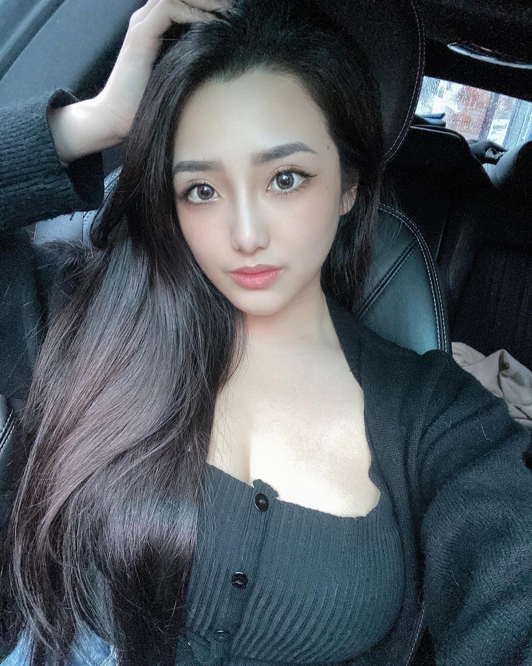 Gina  神到ig後身材「乳浪來襲」這也太不科學… - 美女圖 -