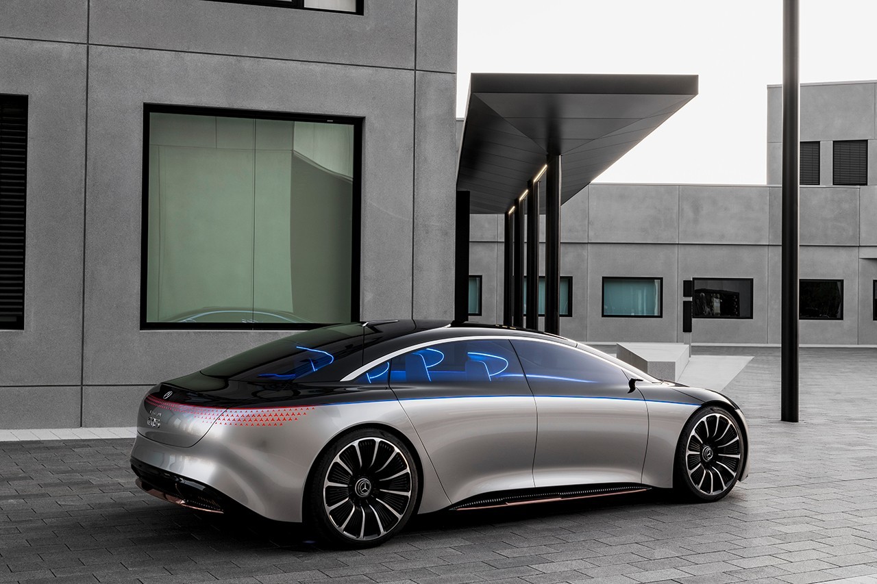 https___hk.hypebeast.com_files_2019_09_mercedes-benz-eqs-concept-official-first-look-2.jpg