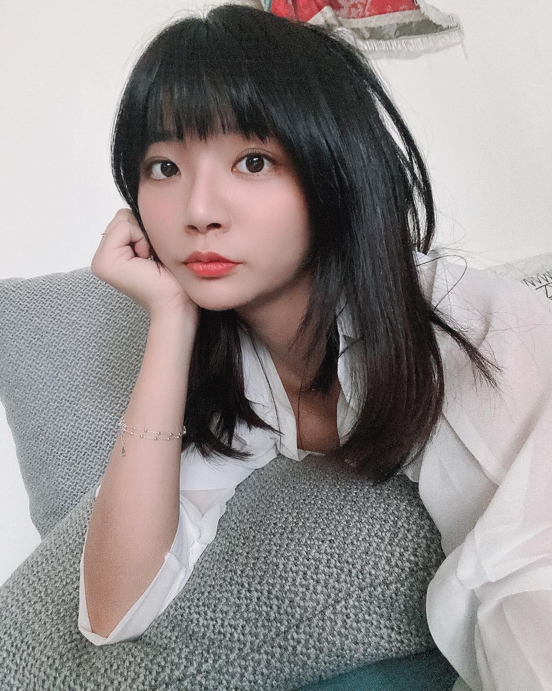 炎炎 這個笑配這身材 火辣又可愛! - 美女圖 -